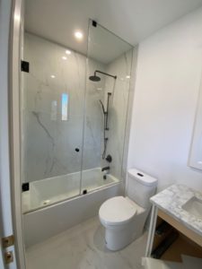 Guest room walk in shower