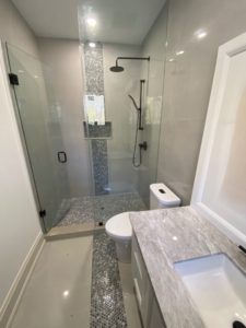 Guest room walk in shower